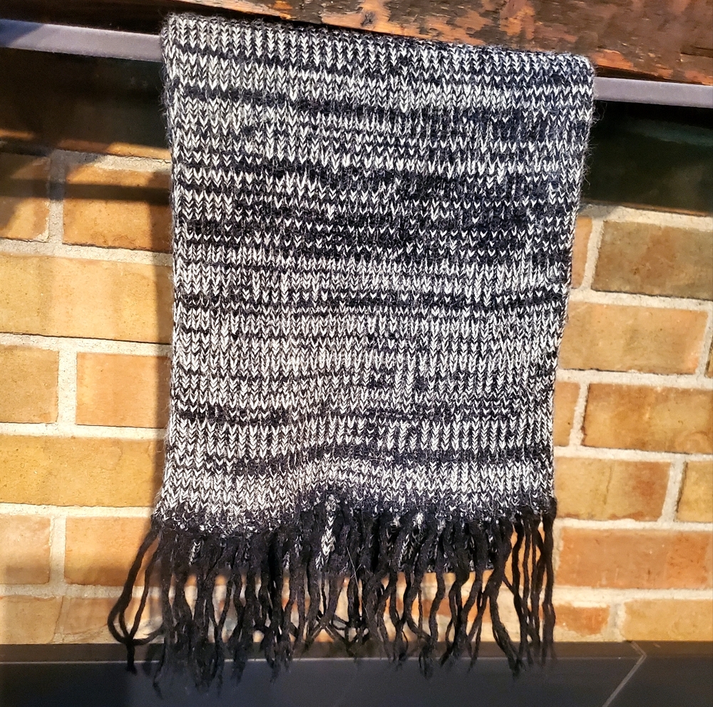 Vintage Wool Scarf by Dyckhoff  Royal knit 10"x52" Germany